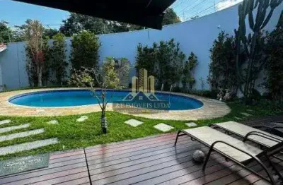 Sobrado 05 dormitórios sendo 03 suítes condomínio fechado taboão da serra