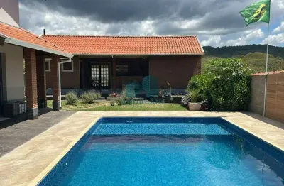 Casa com 2 quartos à venda na jorge martiniano, 5, pocinhos do rio verde, caldas por r$ 750.000