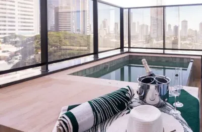 Apartamentos com piscina privativa no setor marista