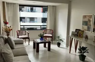 Apartamento itaigara 2 suítes, sala em dois ambientes, nascente.