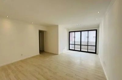 Apartamento cidade jardim, nascente, 3/4 com duas vagas, varanda.