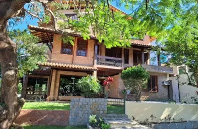 Excelente casa 5 suítes condomínio águas do jaguaribe, 450m2 construída!