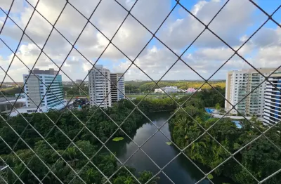 Alphaville salvador 1 2/4, varanda vista livre, andar alto.