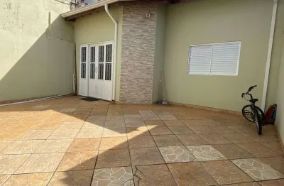 Casa no vila réggio com 2 quartos e 2 vagas por r$ 345 mil!
