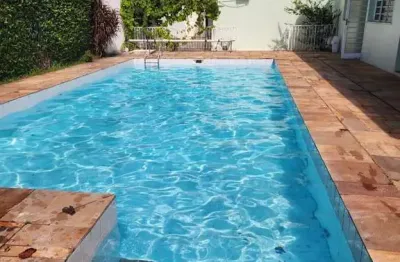 Viva e trabalhe com conforto! casa completa no bairro castelo