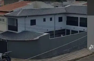Casa com 2 quartos à venda na Rua Irmão Robert Earl Hollingsworth, 110, Jardim Mirassol, Campinas