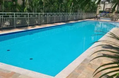 Luxo e conforto: apto andar alto, todo planejado, com sacada e vista livre.