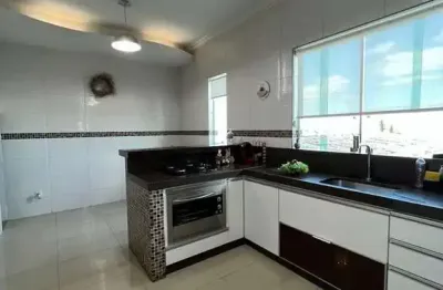 Casa com 3 quartos à venda no centro, contagem , 100 m2 por r$ 1.200.000