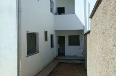 Casa com 2 quartos à venda no bandeirinhas, betim  por r$ 290.000