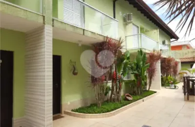 Casa em condomínio fechado com 3 quartos à venda na Manoel Reis, Maitinga, Bertioga