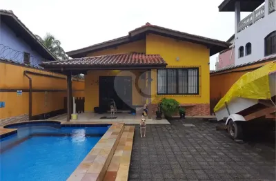 Casa com 3 quartos à venda na Aprovada 097, Jardim Rio da Praia, Bertioga