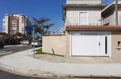 Casa com 2 quartos à venda na Oswaldo Oliva, Indaia, Bertioga