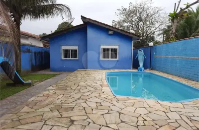 Casa com 3 quartos à venda na Rua Doutor Oswaldo dos Santos Soares, 211, Boraceia, Bertioga