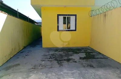Casa com 2 quartos à venda na Vista Linda, Bertioga 