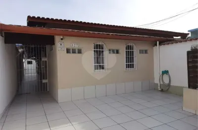 Casa com 2 quartos à venda na Aprovada 106, Jardim Rio da Praia, Bertioga