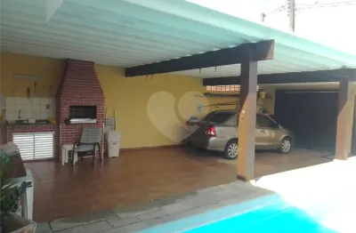 Casa com 3 quartos à venda na Vista Linda, Bertioga 