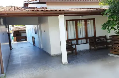 Casa com 2 quartos à venda no Centro, Bertioga 