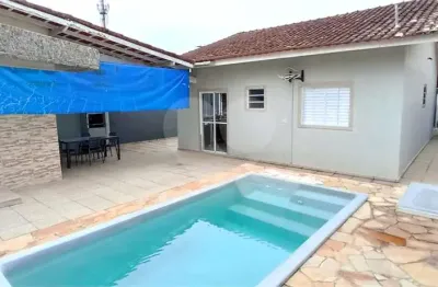 Casa com 2 quartos à venda na Rua Capitão Moraes, 380, Centro, Bertioga