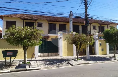 Casa em condomínio fechado com 2 quartos à venda na Rua João Ramalho, 616, Centro, Bertioga