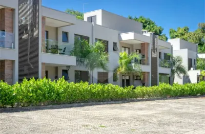 Terreno em condomínio fechado à venda na Riviera, Bertioga 