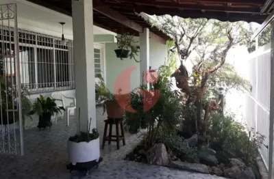 Casa para venda de 03 dorm. e 01 suíte - 130m² no parque industrial