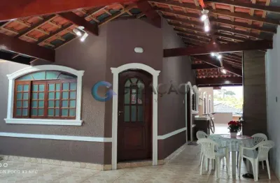 Casa 03 dorm. 130m² de área construída e 175m² de terreno - villa branca | jacareí