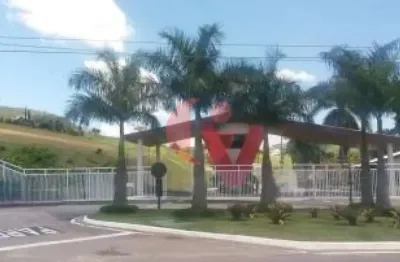 Terreno à Venda no Condomínio Village Parahybuna - 1.360m² Aceita Permuta