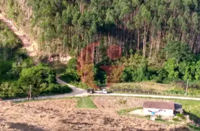 Fazenda à venda no Bairro do Cedro, Paraibuna 