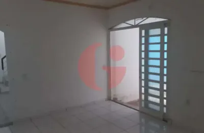 Sobrado com 03 pavimentos, 02 quartos e 01 suíte - 284m² em caçapava.