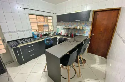 Sobrado para venda de 03 dorm. e 01 suíte - 150m² no jardim portugal