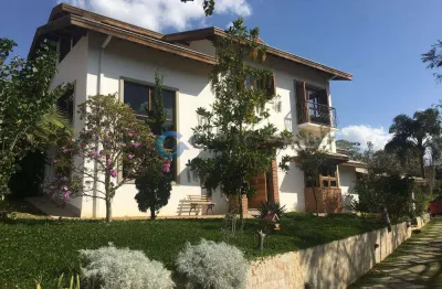 Casa com 366,00m² em terreno de 1.511,00m²  - recanto santa bárbara