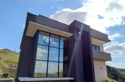 Sobrado em condomínio fechado para locação de 03 dorm. e 03 suítes - 300m² no vale dos lagos | jacareí