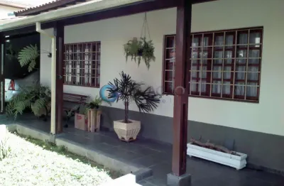 Sobrado para venda de 04 dormitórios e 01 suíte - 286m² no bosque dos eucaliptos