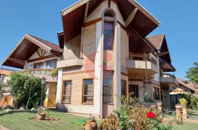 Casa em condomínio fechado para venda e com edícula - 03 dorms | 433m² no jardim esplanada
