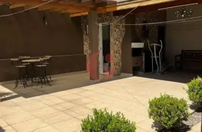 Casa térrea para venda 110m² - 03 dorm. (01 suíte) e 2 vagas de garagens  na vila tesouro!