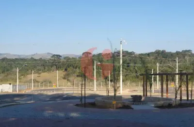 Terreno à venda na Rua Professor Francisco Pereira da Silva, 2333, Vila Santa Izabel, Caçapava