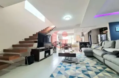 Sobrado em condomínio para venda com 03 quartos e 03 vagas de garagem - 253m² no bairro urbanova