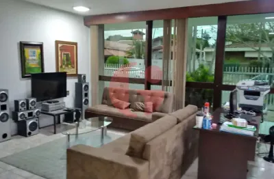 Casa para venda com 03 quartos e 05 vagas de garagem - 450m² no jardim esplanada