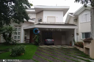 Casa em condomínio para venda com 03 dorm. e 03 suítes - 320m² no urbanova