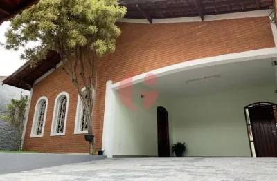 Casa para venda e locação com 04 quartos e 01 suíte - 250m² no bairro vila industrial