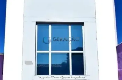 Prédio comercial em ótima localização de 197,00m² no jardim satélite!