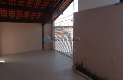Casa com 3 quartos à venda na Rua Carvalho de Araújo, 395, Centro, São José dos Campos