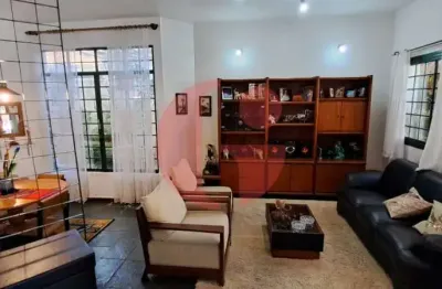 Casa/sobrado para venda com 05 dorm., 02 suítes e piscina - 735m² no jardim das colinas.