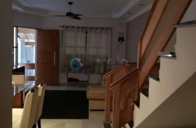 Casa sobrado com 04 dorm. sendo 01 suíte no residencial juritis