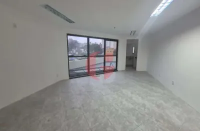 Sala comercial em condomínio para locação com 74m² no centro | sjc