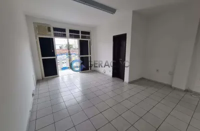Sala comercial com 57 m2 para locação no centro de são josé dos campos