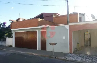 Casa para venda com 03 quartos e 02 vagas de garagem - 205m² no bairro vila resende | caçapava