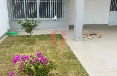 Casa térrea para venda com 02 quartos e 04 vagas de garagem - 180m² no bairro vila industrial