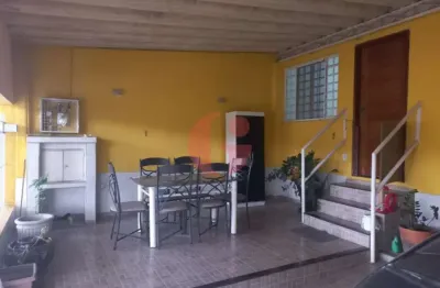 Casa para venda com 2 quartos e 2 vagas de garagem (com edícula) - 125m² no bairro residencial sol nascente