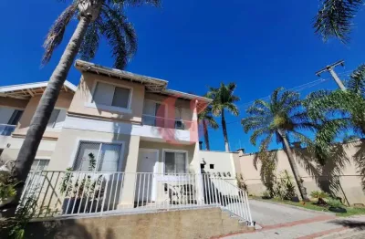 Sobrado em condomínio para venda com 3 quartos e 2 vagas de garagem - 212,89m² no bairro urbanova